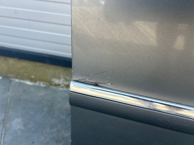 bontott VW PASSAT B5 Jobb első Ajtó (Üres lemez)