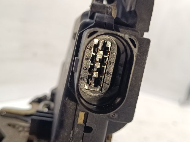 bontott VW PASSAT B5 Jobb első Ajtózár