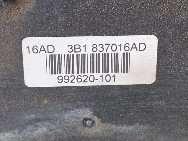 bontott VW PASSAT B5 Jobb első Ajtózár