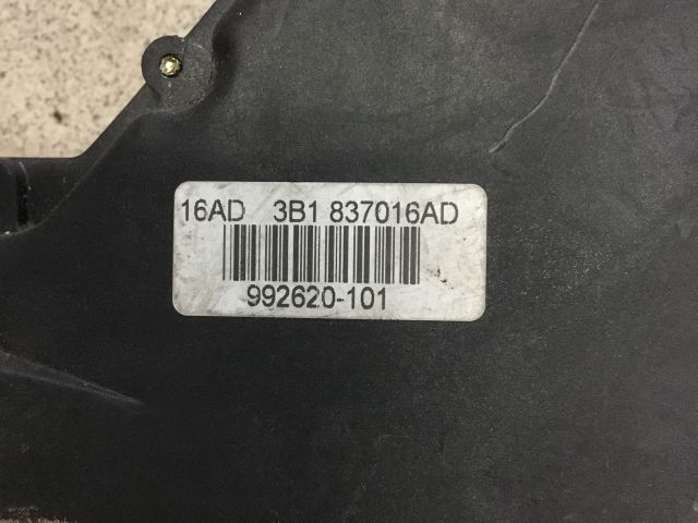 bontott VW PASSAT B5 Jobb első Ajtózár