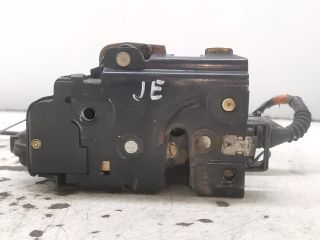 bontott VW PASSAT B5 Jobb első Ajtózár