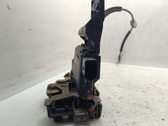 bontott VW PASSAT B5 Jobb első Ajtózár