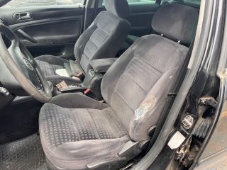 bontott VW PASSAT B5 Jobb első Ajtózár