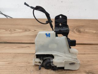 bontott VW PASSAT B5 Jobb első Ajtózár