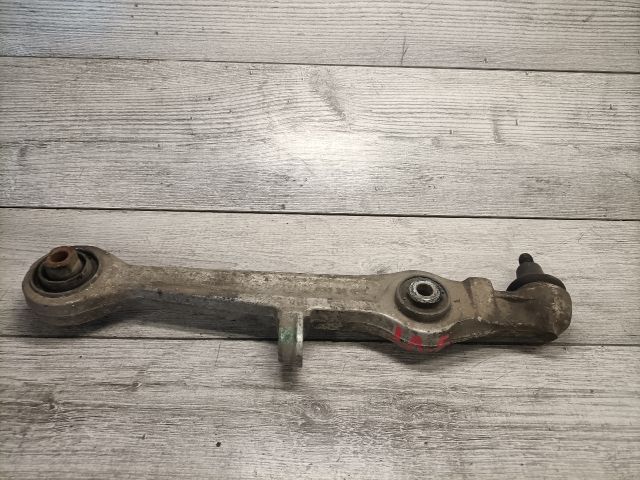 bontott VW PASSAT B5 Jobb első Alsó Első Lengőkar