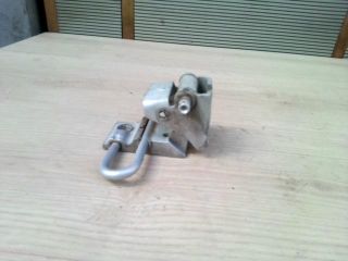 bontott VW PASSAT B5 Jobb első Alsó Zsanér