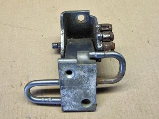 bontott VW PASSAT B5 Jobb első Alsó Zsanér