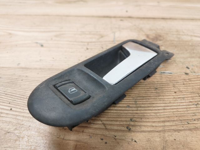 bontott VW PASSAT B5 Jobb első Belső Kilincs