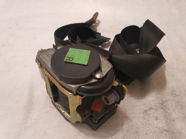 bontott VW PASSAT B5 Jobb első Biztonsági Öv