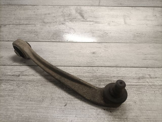 bontott VW PASSAT B5 Jobb első Felső Lengőkar