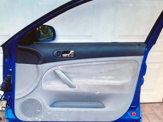 bontott VW PASSAT B5 Jobb első Hangszóró Burkolat