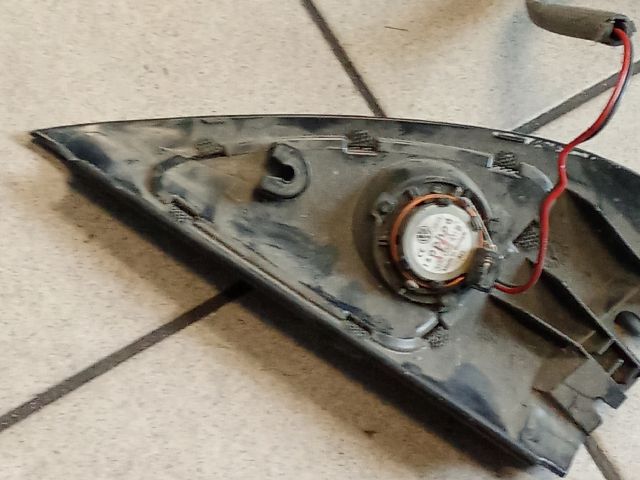 bontott VW PASSAT B5 Jobb első Hangszóró