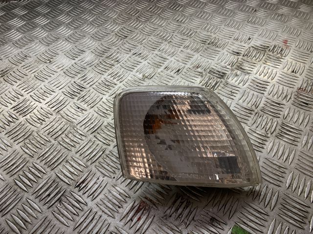 bontott VW PASSAT B5 Jobb első Irányjelző