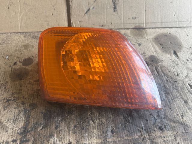 bontott VW PASSAT B5 Jobb első Irányjelző