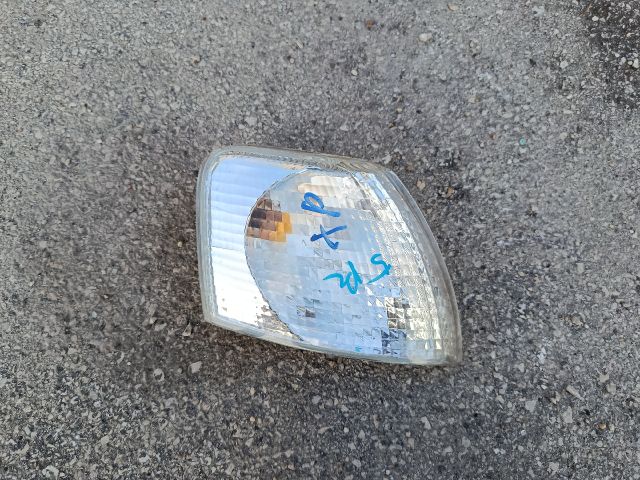 bontott VW PASSAT B5 Jobb első Irányjelző