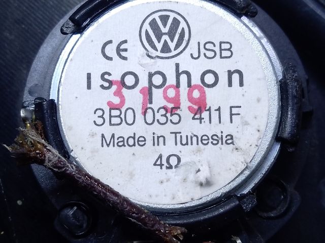 bontott VW PASSAT B5 Jobb első Kis Hangszóró Burkolat