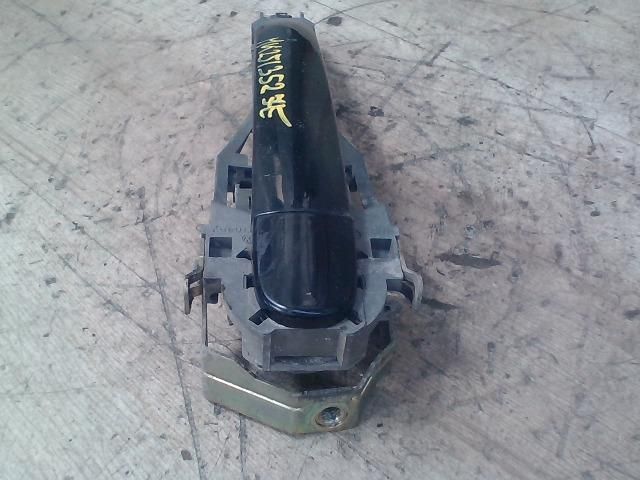 bontott VW PASSAT B5 Jobb első Külső Kilincs