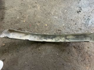 bontott VW PASSAT B5 Jobb első Lökhárító Díszléc