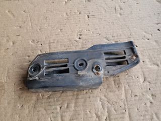 bontott VW PASSAT B5 Jobb első Oldal Lökhárító Tartó (Műanyag)