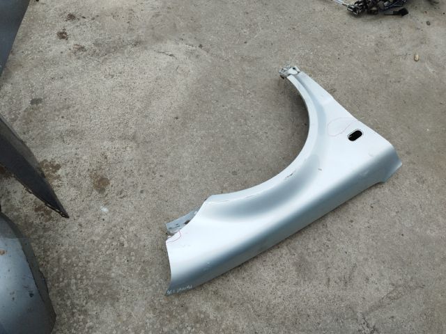 bontott VW PASSAT B5 Jobb első Sárvédő