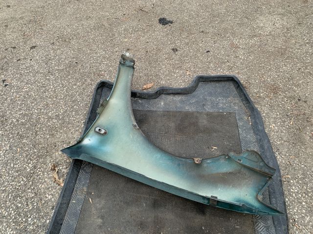 bontott VW PASSAT B5 Jobb első Sárvédő