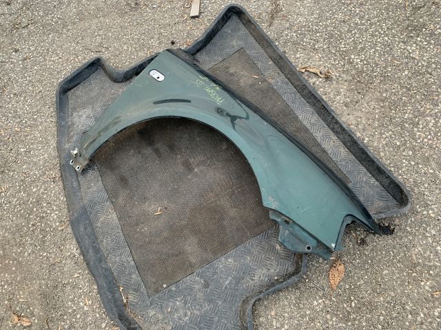 bontott VW PASSAT B5 Jobb első Sárvédő