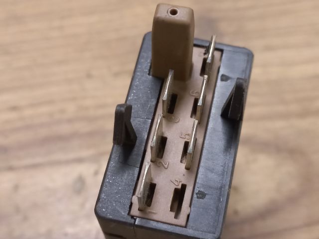 bontott VW PASSAT B5 Jobb első Ülésfűtés Kapcsoló