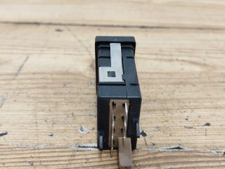 bontott VW PASSAT B5 Jobb első Ülésfűtés Kapcsoló