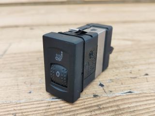 bontott VW PASSAT B5 Jobb első Ülésfűtés Kapcsoló