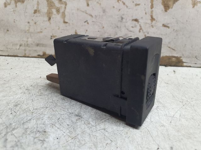 bontott VW PASSAT B5 Jobb első Ülésfűtés Kapcsoló