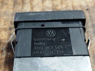 bontott VW PASSAT B5 Jobb első Ülésfűtés Kapcsoló