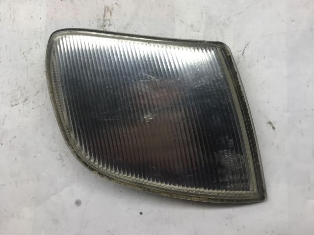 bontott VW PASSAT B5 Jobb Fényszóró Prizma