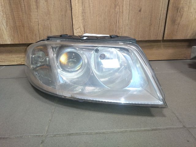 bontott VW PASSAT B5 Jobb Fényszóró