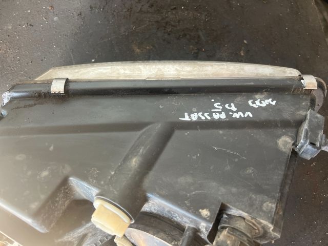 bontott VW PASSAT B5 Jobb Fényszóró