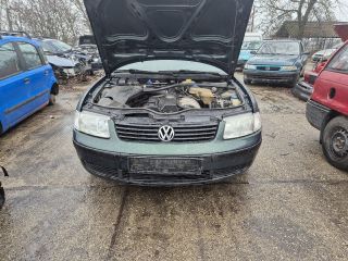 bontott VW PASSAT B5 Jobb Fényszóró