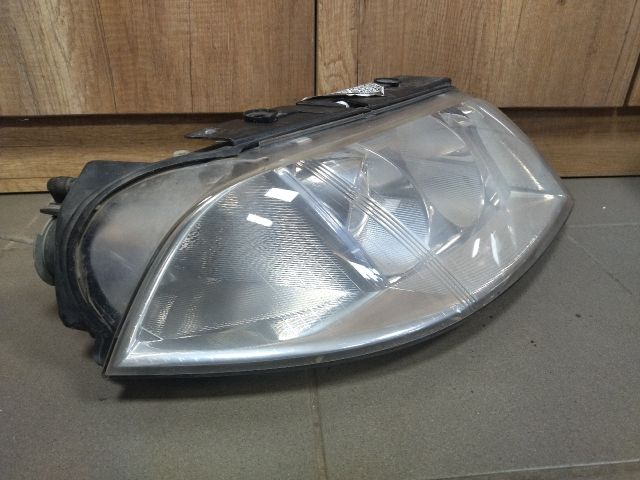 bontott VW PASSAT B5 Jobb Fényszóró