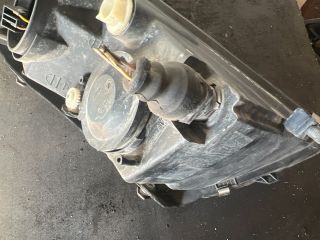 bontott VW PASSAT B5 Jobb Fényszóró