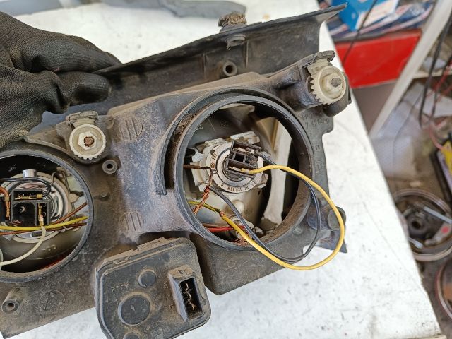 bontott VW PASSAT B5 Jobb Fényszóró