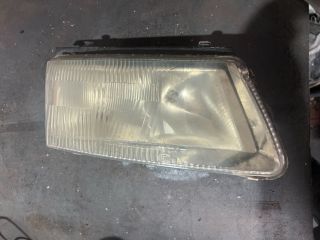 bontott VW PASSAT B5 Jobb Fényszóró
