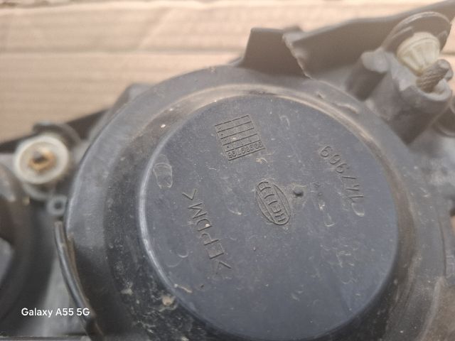 bontott VW PASSAT B5 Jobb Fényszóró