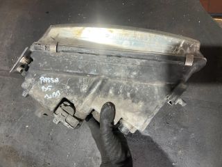 bontott VW PASSAT B5 Jobb Fényszóró