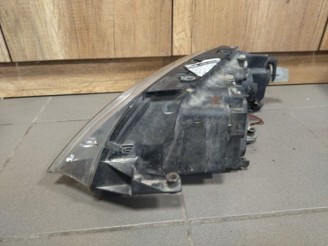 bontott VW PASSAT B5 Jobb Fényszóró