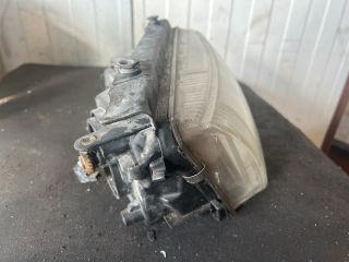 bontott VW PASSAT B5 Jobb Fényszóró