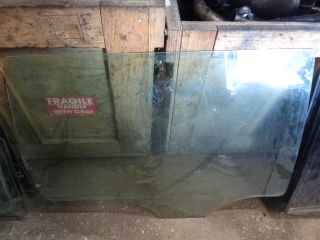 bontott VW PASSAT B5 Jobb hátsó Ablak