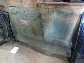 bontott VW PASSAT B5 Jobb hátsó Ablak