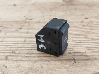 bontott VW PASSAT B5 Jobb hátsó Ablakemelő Kapcsoló