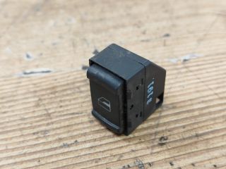 bontott VW PASSAT B5 Jobb hátsó Ablakemelő Kapcsoló