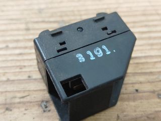 bontott VW PASSAT B5 Jobb hátsó Ablakemelő Kapcsoló