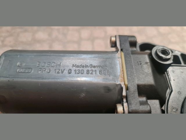 bontott VW PASSAT B5 Jobb hátsó Ablakemelő Motor