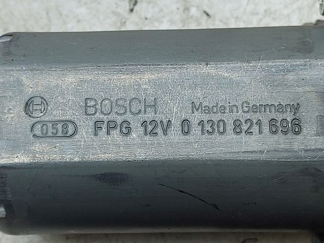 bontott VW PASSAT B5 Jobb hátsó Ablakemelő Motor